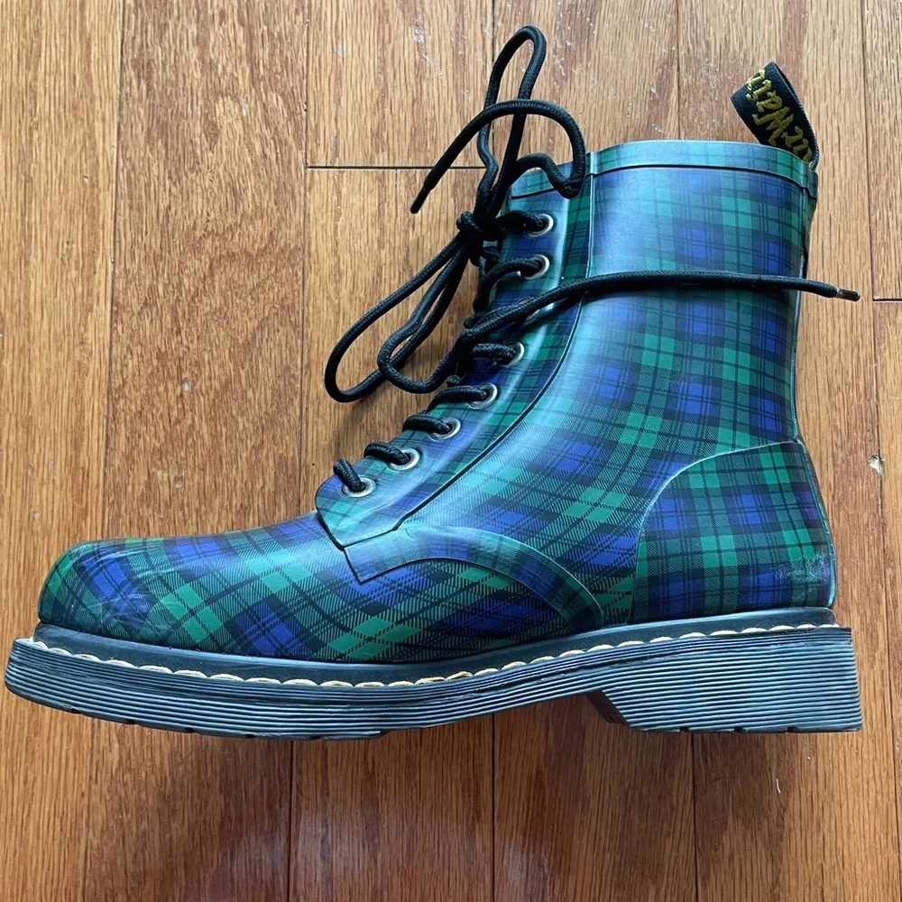 Dr. Martens Drench Black Watch Plaid Rubber Rain Boot Used Blue/Green